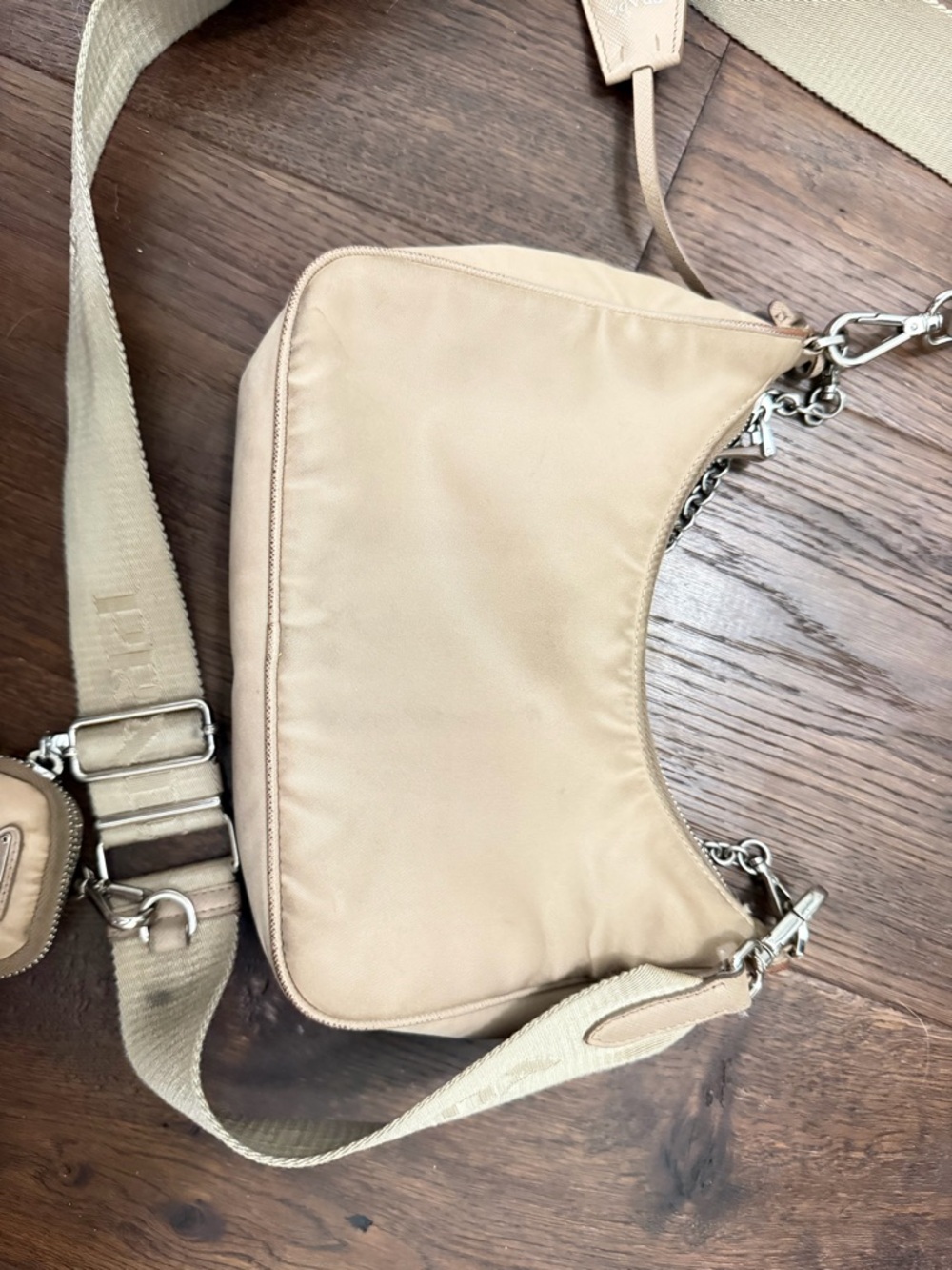 Prada Light Beige 2002 Re-Edition Nylon Crossbody Bag with Wide Strap - Picture 5 of 6